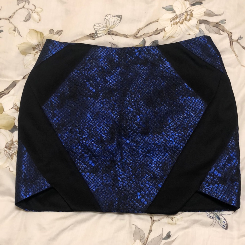 💋2 for $15💋Blue Crocodile skin mini skirt